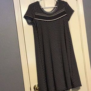 Short sleeve knit dress